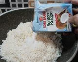 Foto langkah ke 4 dari resep Bacang ketan isi ayam jamur.