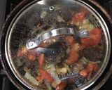 Foto del paso 3 de la receta: Carne Entomatada con Papas al Sartén