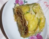 Une image de l'étape 7 de Roulé de courgette à la viande hachée et au fromage.