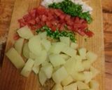 Foto del paso 2 de la receta: Atún con papas a la mexicana