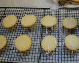 Foto del paso 8 de la receta: Galletitas de limón sin Manteca con Glasé de limón