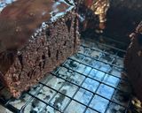 Foto del paso 7 de la receta: Torta húmeda de chocolate