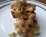 Foto del paso 7 de la receta: Bastones de yuca en salsa y cebolla caramelizada🌰🍅🍯!!!