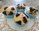รูปขั้นตอนการทำที่ 7 ของ Cookies and Cream Muffins | คุกกี้แอนด์ครีมมัฟฟิน