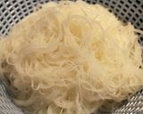 Foto langkah ke 1 dari resep Bihun Goreng Jawa.