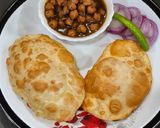 A picture of step 13 of Chole bhature.