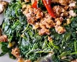 A picture of step 6 of Chaulai Saag with Bodi.