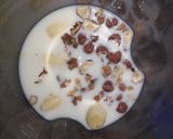 Foto del paso 4 de la receta: Batido de plátano con chocolate y avellanas