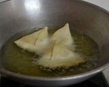 A picture of step 4 of Samosa.