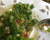 A picture of step 8 of Moong beans sprout salad.