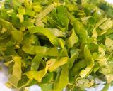 A picture of step 1 of Palak Parantha.