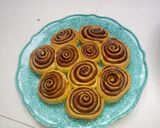 A picture of step 7 of Cinnamon roll.