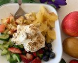 મિક્સ ફ્રૂટ વેજીટેબલ સલાડ (Mix Fruit Vegetable Salad Recipe In Gujarati) રેસીપી સ્ટેપ2ફોટો