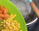 Foto langkah ke 2 dari resep Bubur Manado.