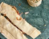 A picture of step 2 of Restaurant style Paneer Onion 🧅 Lachcha Paratha 🫓.