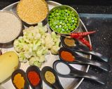Bhoger khichdi(Recipe by Shikha Swarup in Hindi) रेसिपी चरण 1 फोटो