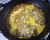 A picture of step 4 of Maggie Noodles Soup.