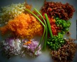 Foto del paso 1 de la receta: CROQUETAS Españolas al Alioli y Cilantro🌿en cama de Cebolla...!