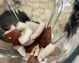 A picture of step 1 of Fresh Coconut Milk 🥥.