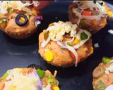 A picture of step 7 of Pizza muffins.