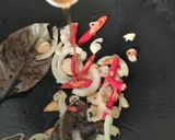 Foto langkah ke 2 dari resep Tumis Buncis, Wortel dan Bakso.