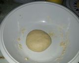A picture of step 3 of Star pizza.