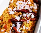 A picture of step 11 of Tomato Tadka Maggi.