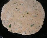 A picture of step 4 of Onion Paratha.
