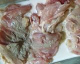 Foto langkah ke 1 dari resep Ayam goreng tepung.