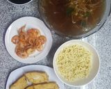 Foto langkah ke 7 dari resep Lontong Mie Surabaya.