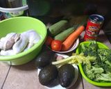 Foto del paso 1 de la receta: Pollo al chipotle "Aguacate relleno de calabacitas" 5 en 1