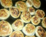 A picture of step 6 of Pizza pinwheel.