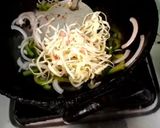 A picture of step 2 of Spring noodles dosa.