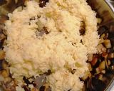 A picture of step 5 of Korean egg fried rice with eggplant/brinjal.