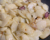 Foto del paso 3 de la receta: Patatas al montón con pimientos y huevo - versión más sana
