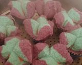 Foto langkah ke 9 dari resep Bolu Kukus Mekar.