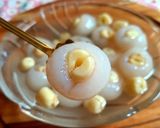 Hình bước làm 5 của món Chè hạt sen long nhãn