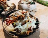 รูปขั้นตอนการทำที่ 10 ของ Portobello Pizza