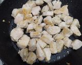 Foto del paso 6 de la receta: Pasta con crema de verdeo y pollo