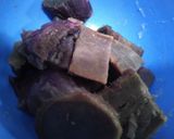 Foto langkah ke 2 dari resep Kolak Candil Ubi Ungu dan Kentang.