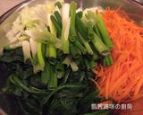 A picture of step 5 of Korean Sweet Potato Noodle Japchae.