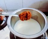 A picture of step 1 of ખજૂર અને ડ્રાયફૂટ નું હોટ એનર્જી મિલ્ક.