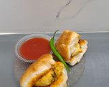 વડાપાવ (Vada Pav Recipe In Gujarati) રેસીપી સ્ટેપ5ફોટો