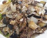 Foto del paso 2 de la receta: Salteado de lomo y berenjena