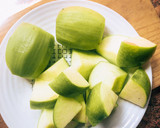 Foto del paso 1 de la receta: Smoothie manzana y kiwi 🍏🥝🥬