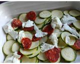 Une image de l'étape 1 de Gratin De Courgettes, Chorizo Et Mozzarella.