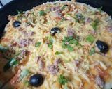 صورة لخطوة 3 من وصفة بيتزا بالجبن والتونة🤤😋