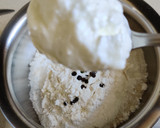 A picture of step 2 of Rava dosa/Semolina dosa.