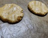 Foto del paso 4 de la receta: Galletitas de avena con crema de maní y nueces sin gluten sin azúcar