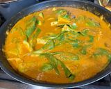 A picture of step 5 of Oxtail & tripe Kare Kare.